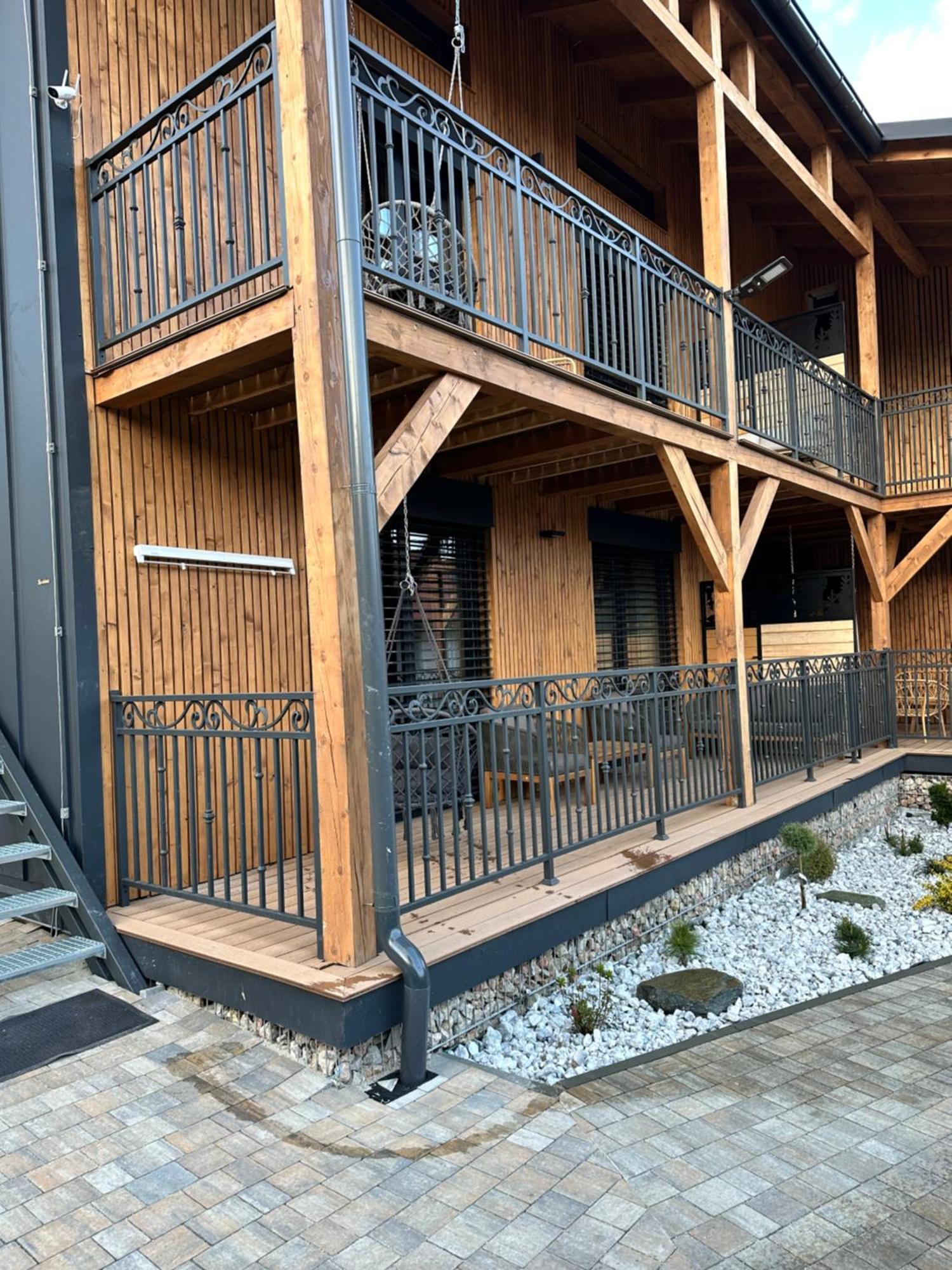 Luxusne Apartmany Телгарт Экстерьер фото