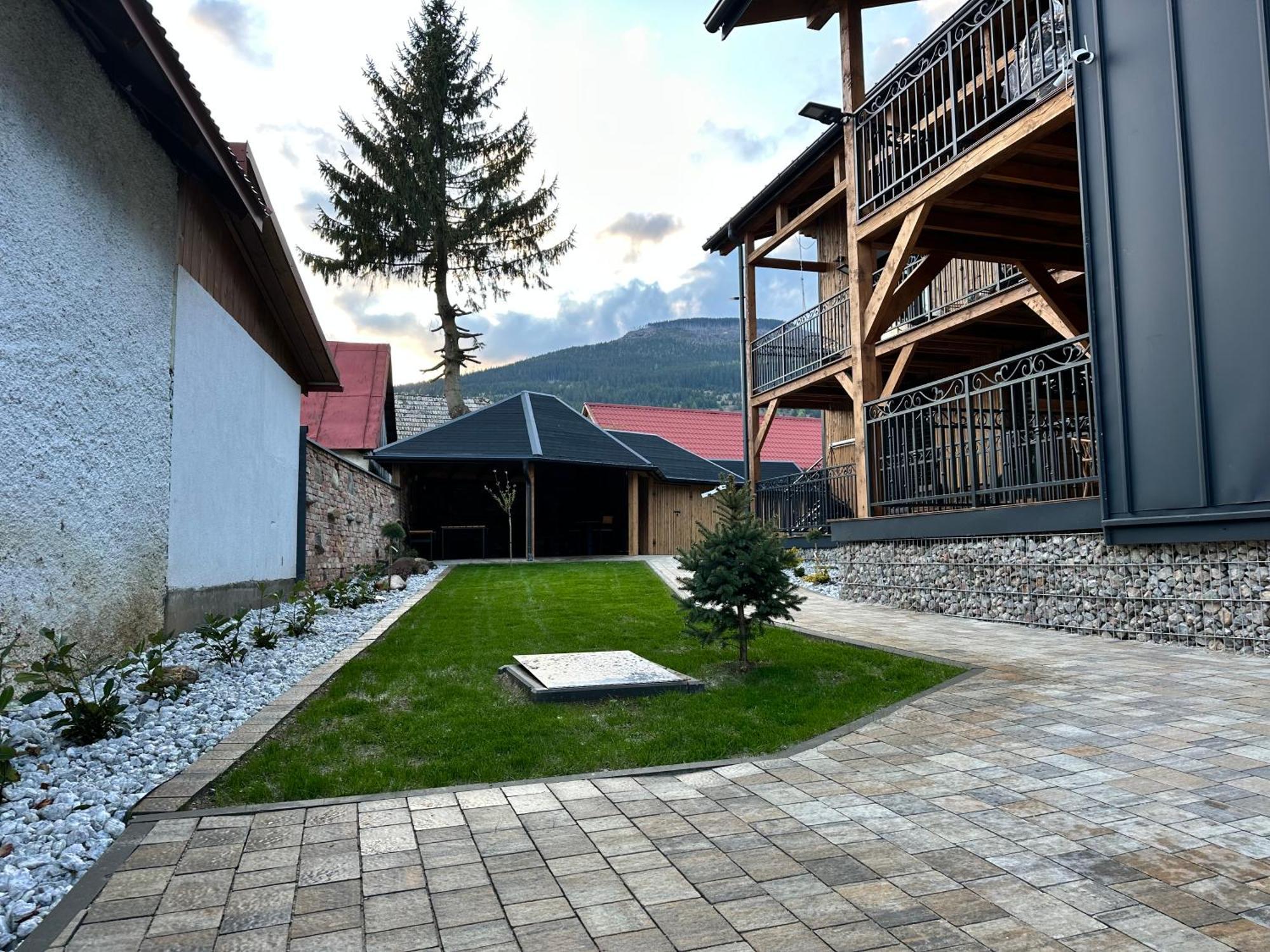 Luxusne Apartmany Телгарт Экстерьер фото